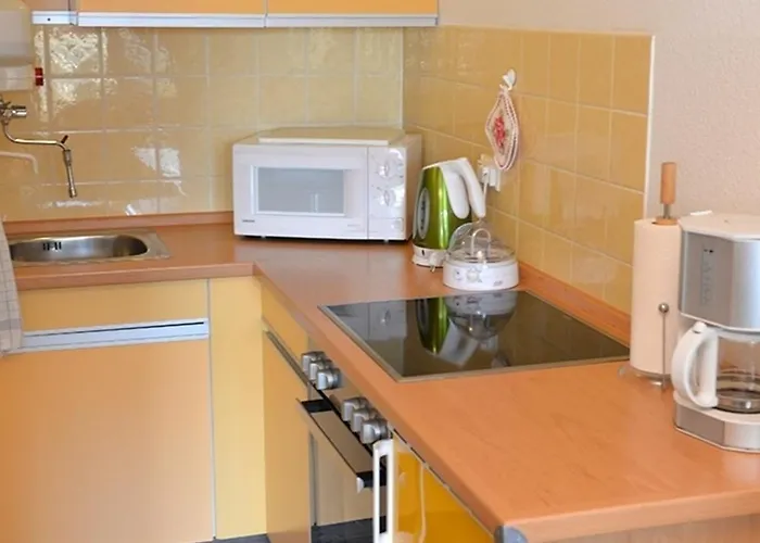 Lejlighed 91 Whg C 11 In *